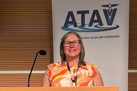 Julie Dugmore, RCVS Director of Veterinary Nursing, speaking at the ATAV Conference 